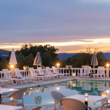 Hotel apartamentowy Myrto 3*
